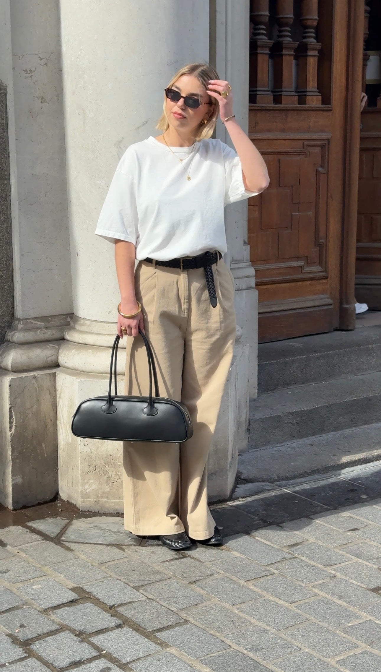 Sac cuir baguette porté épaule