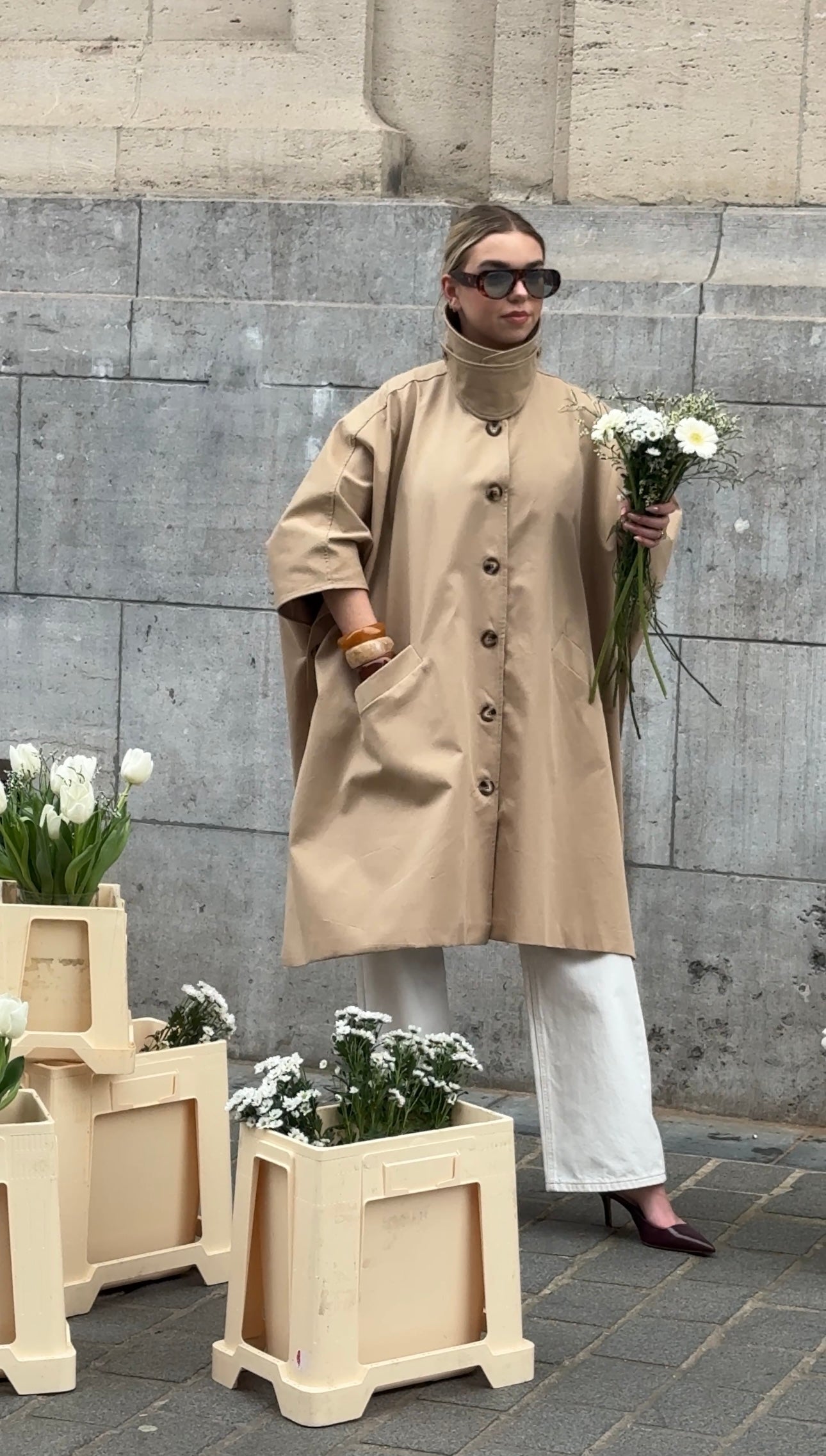 Trench beige col montant