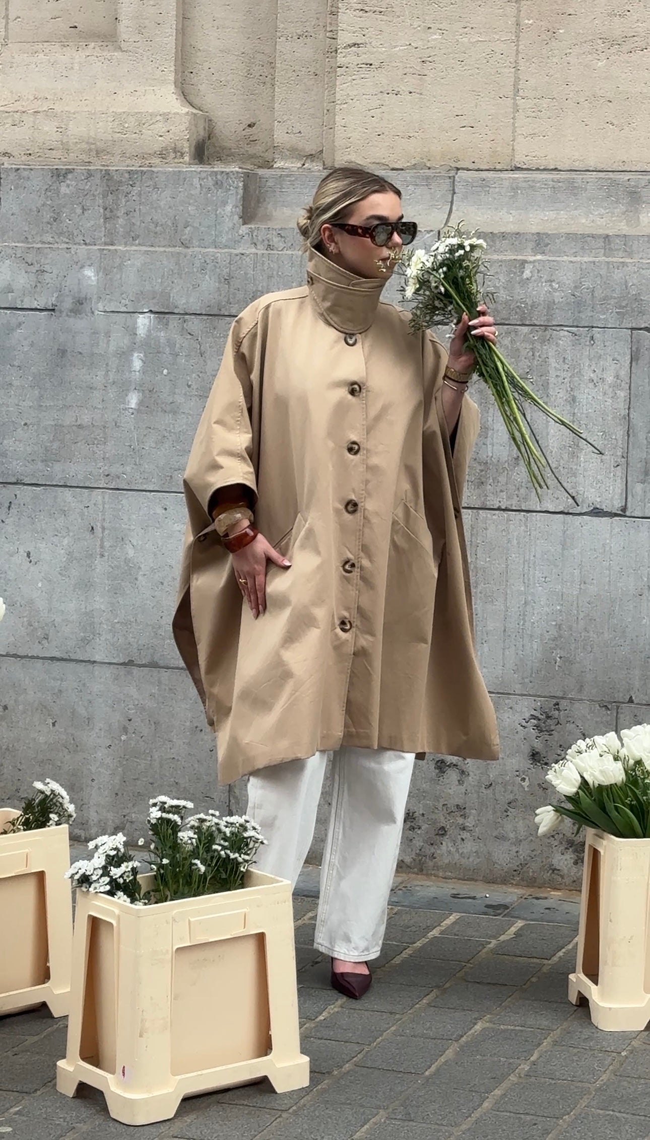 Trench beige col montant