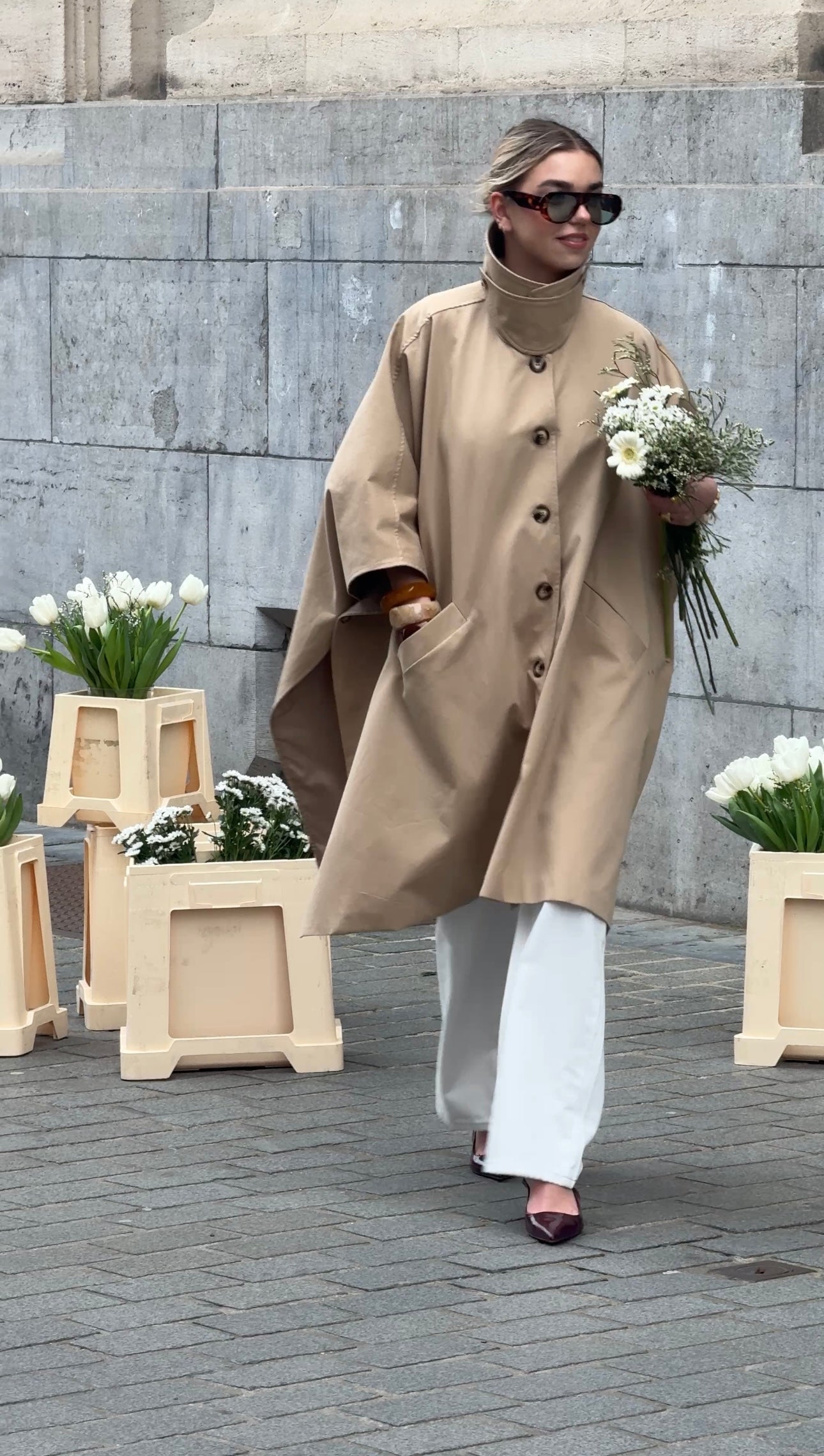 Trench beige col montant