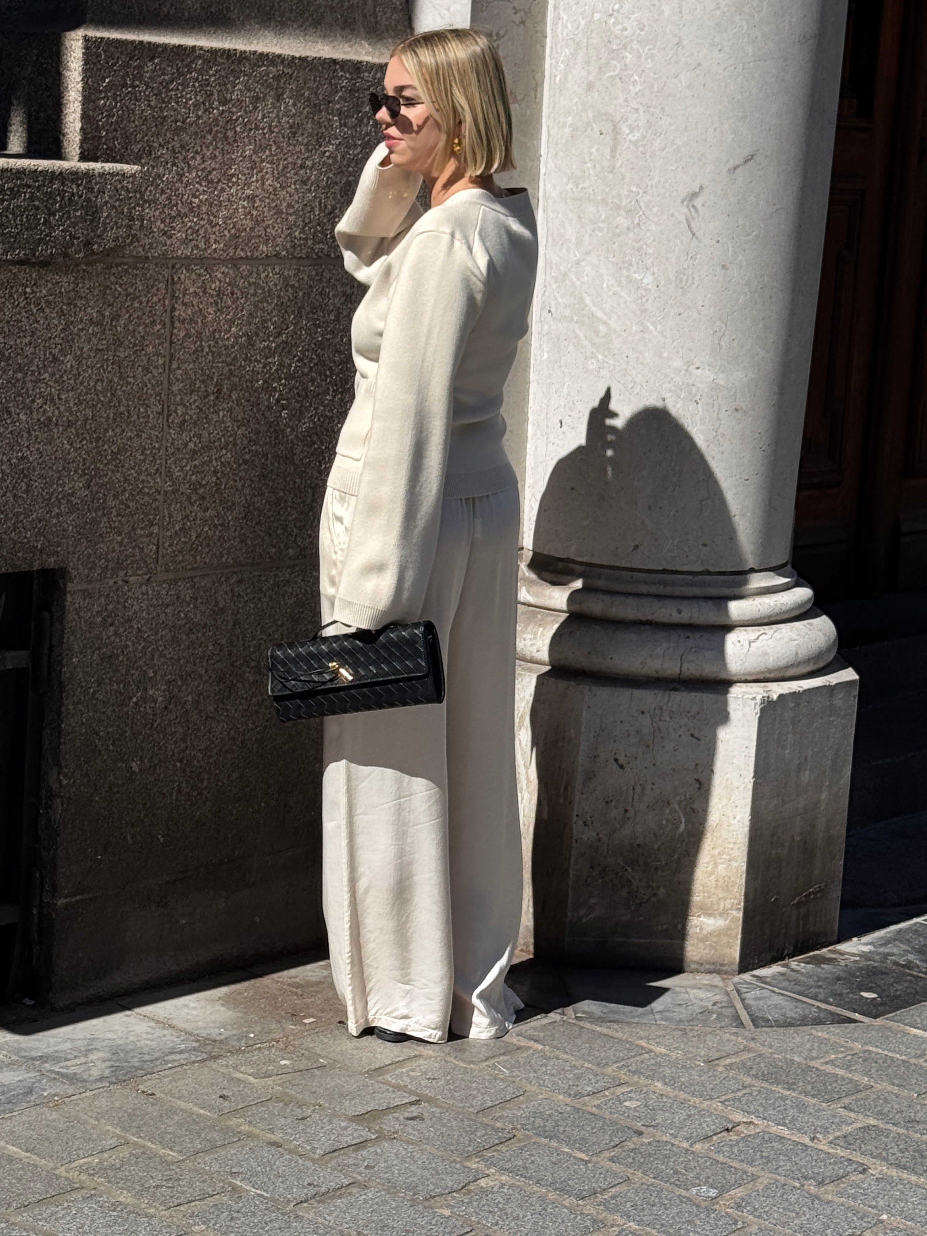 Pantalon satin écru