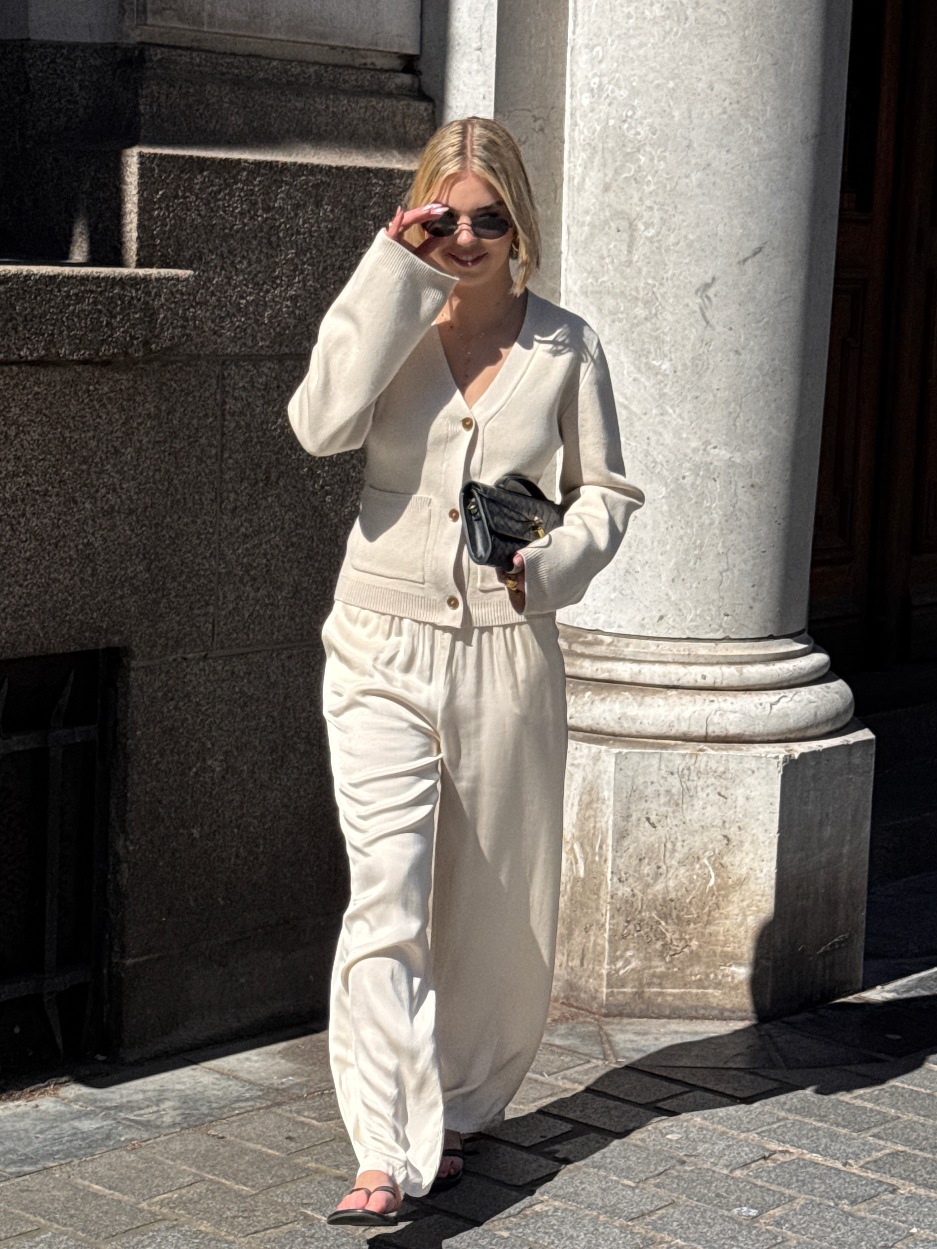 Pantalon satin écru