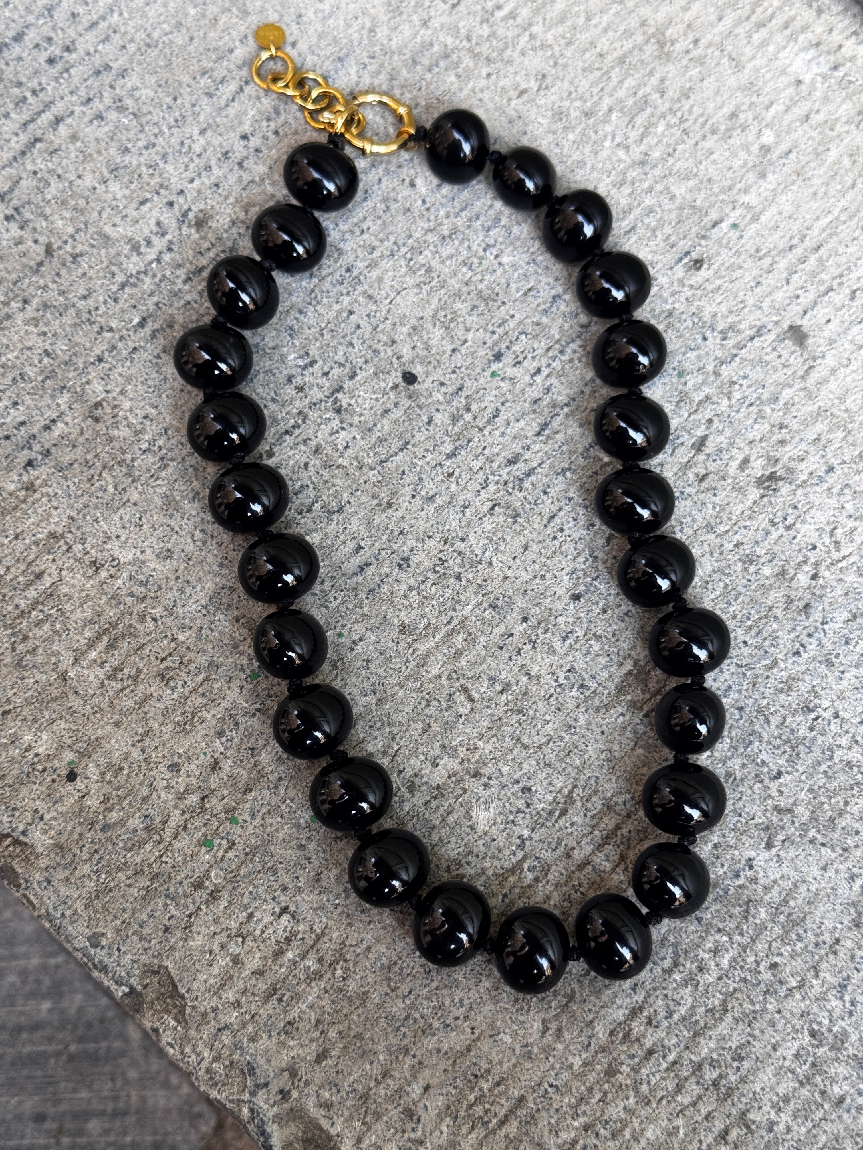 Collier perles noir
