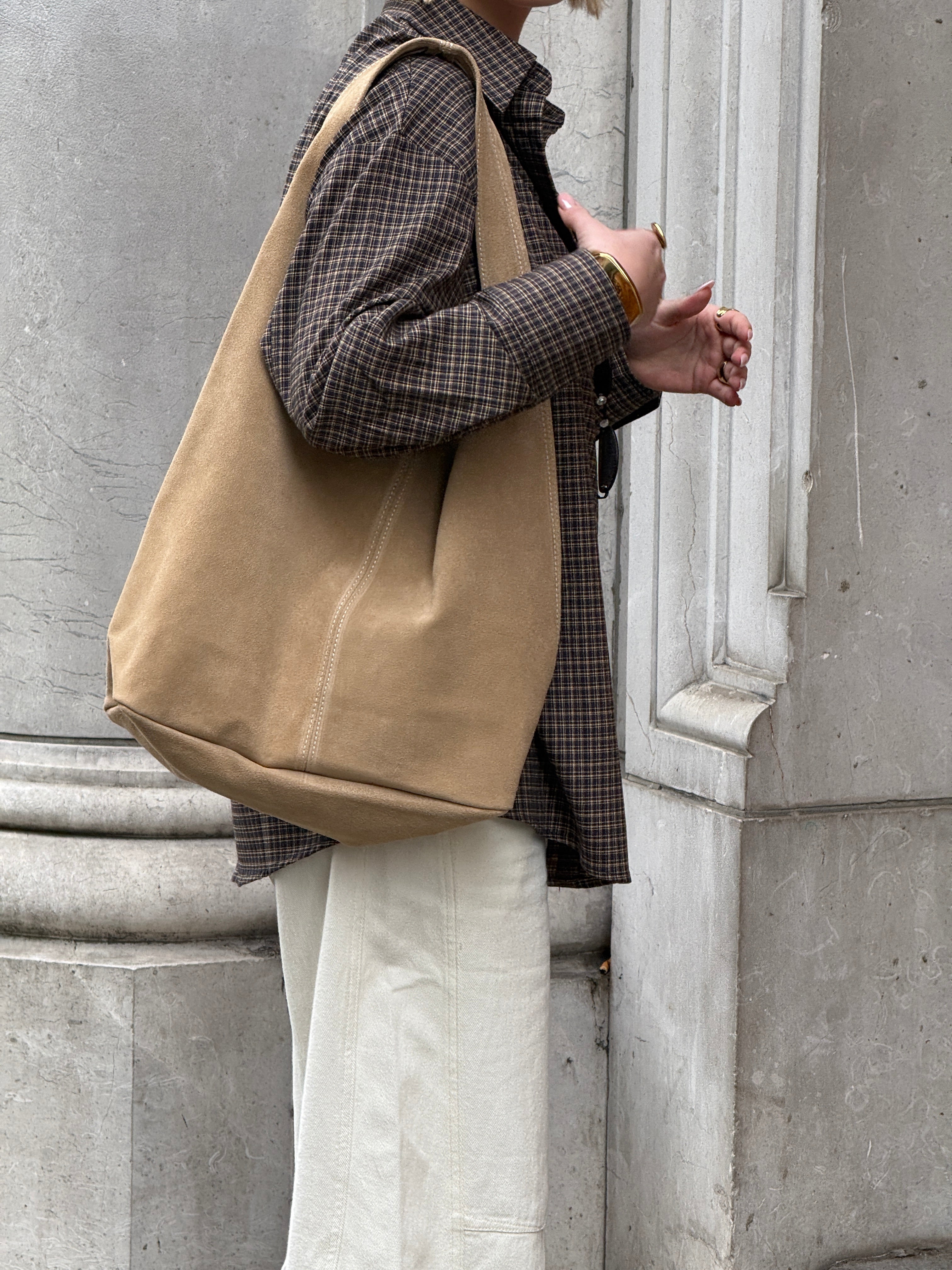 Sac cabas en daim écru